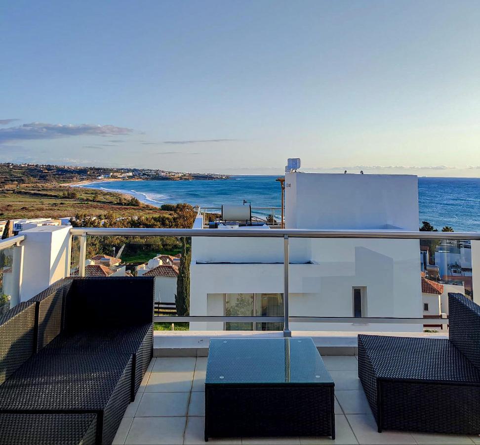 3 Bedroom Seaview Direct In With Pool Villa