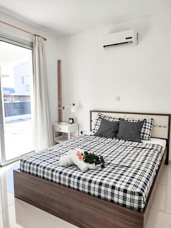 Villa 3 Bedroom Seaview Direct In With Pool Coral Bay
