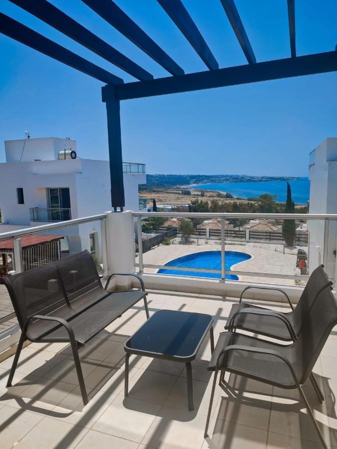 Villa 3 Bedroom Seaview Direct In With Pool