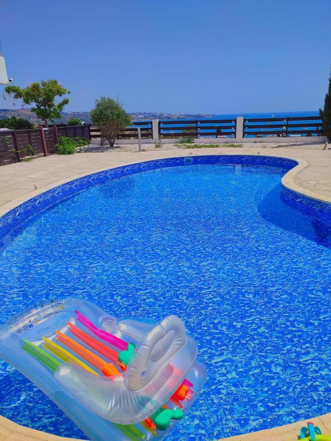 3 Bedroom Seaview Direct In With Pool Villa