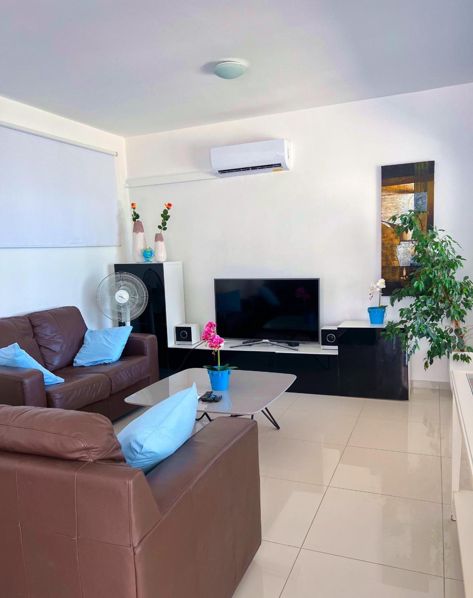 Villa 3 Bedroom Seaview Direct In With Pool